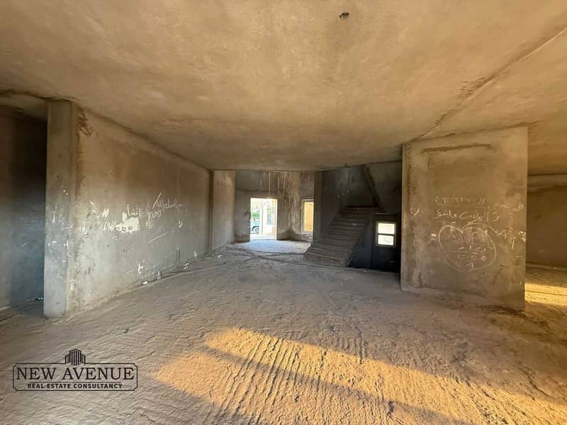 23 Q5TA92khx03na2PvH7pmU0wwqxs1JRo5nuBSrWnf. jpeg