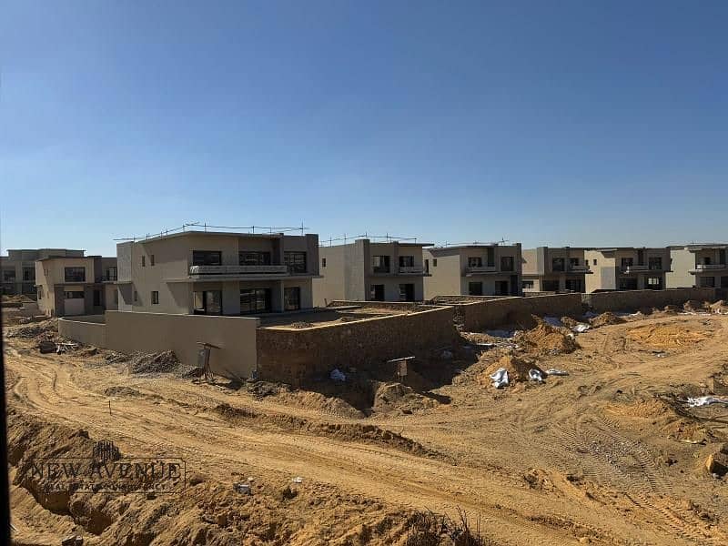 4 WhatsApp Image 2025-11-27 at 10.32. 29 PM (4). jpg