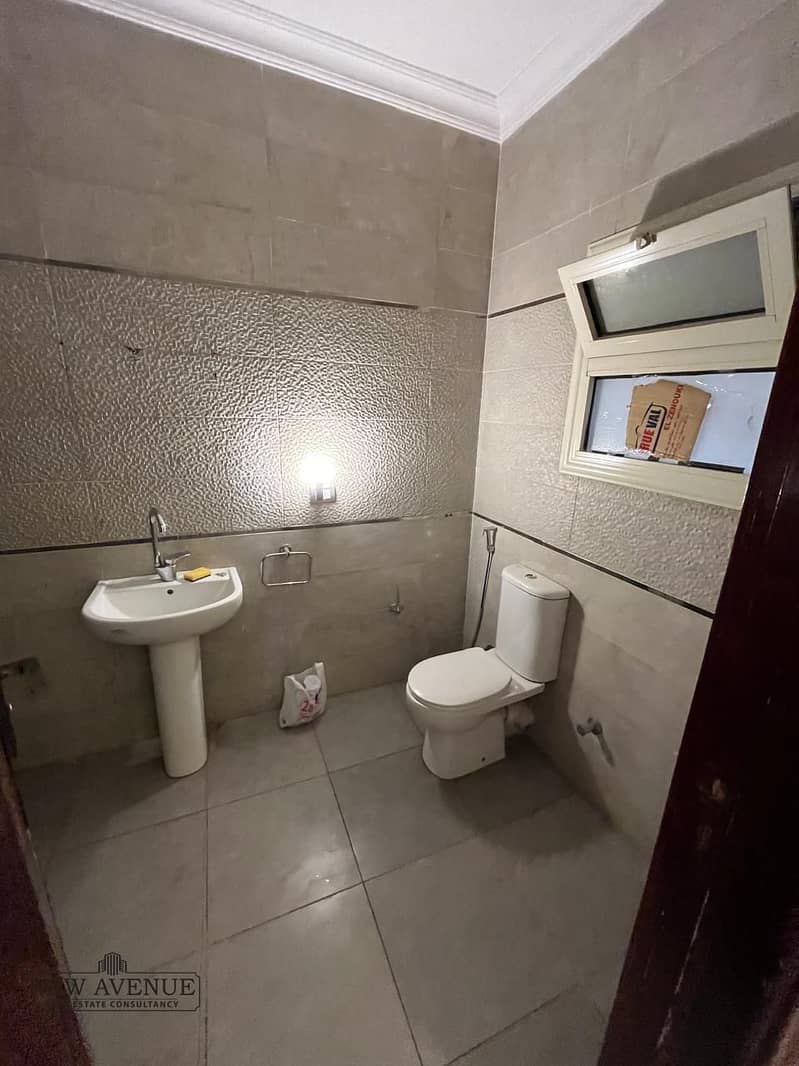 6 WhatsApp Image 2025-11-26 at 4.25. 51 PM. jpeg