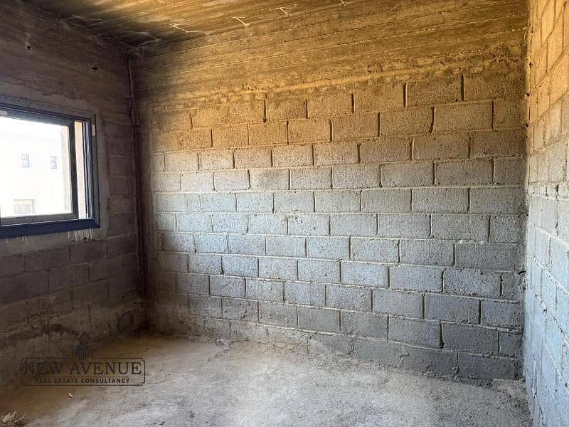 11 WhatsApp Image 2025-11-27 at 10.32. 40 PM. jpg