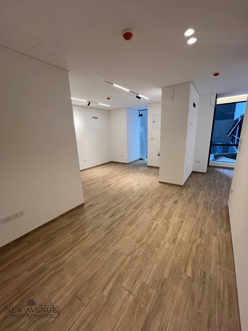 10 WhatsApp Image 2025-10-14 at 2.23. 32 PM (1). jpeg