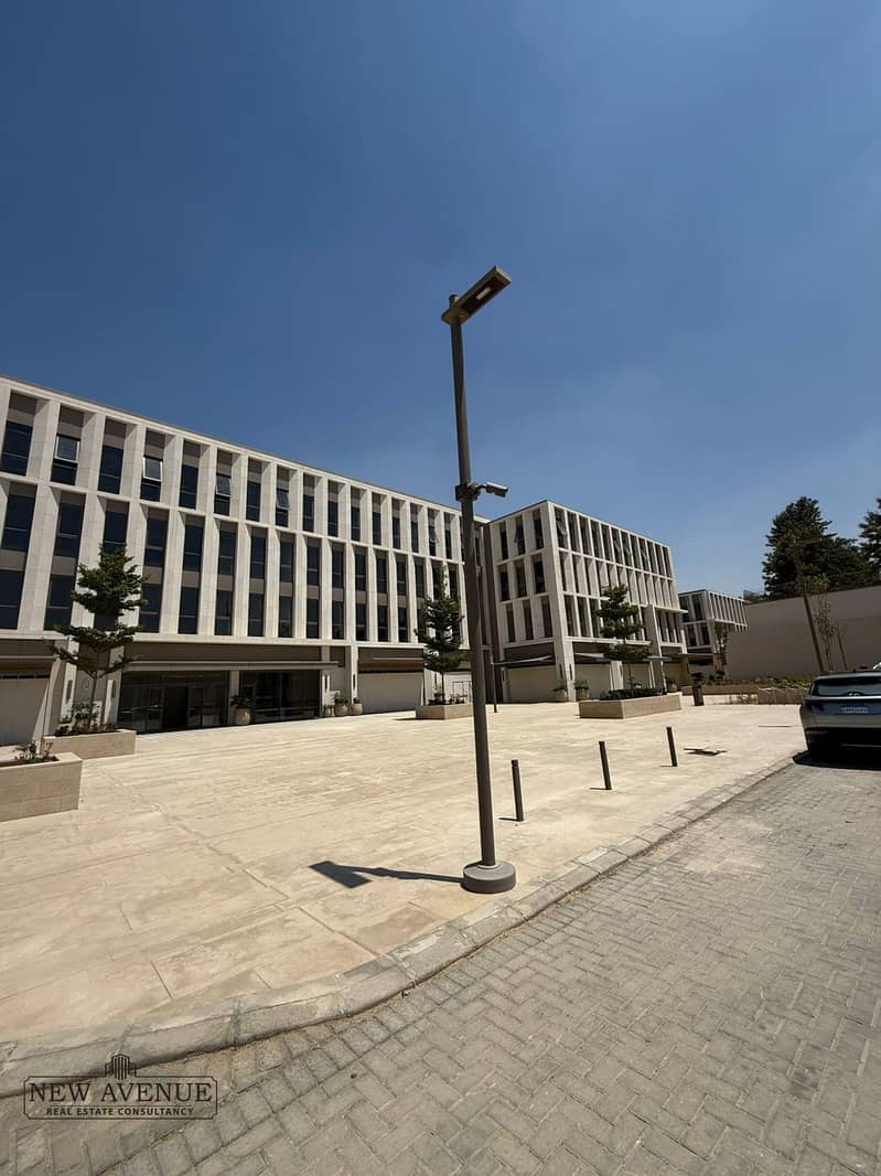 11 WhatsApp Image 2025-11-19 at 5.12. 43 PM. jpeg