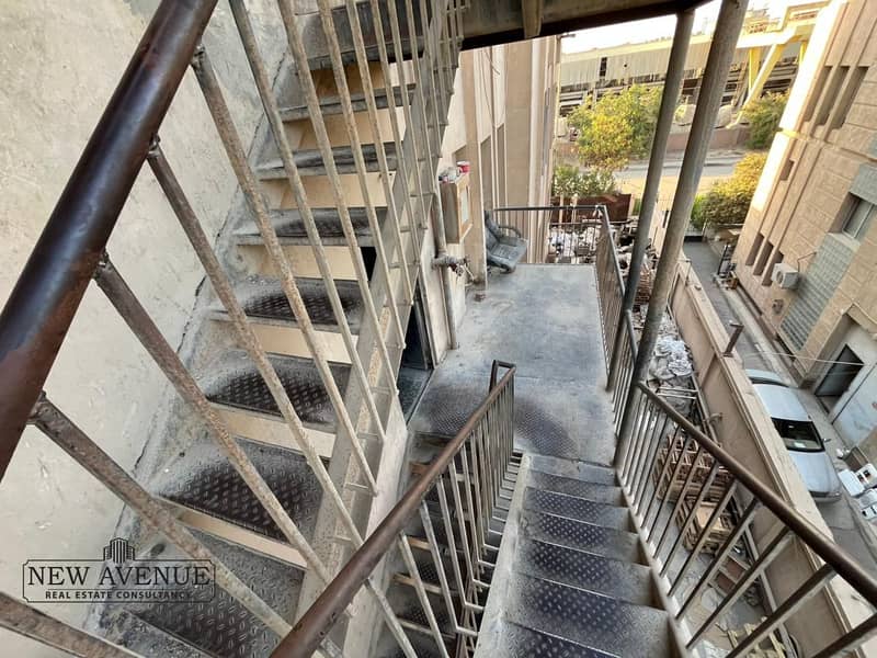 5 WhatsApp Image 2025-11-25 at 1.20. 51 PM (2). jpeg