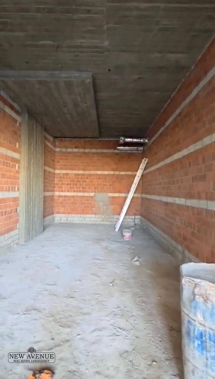 4 WhatsApp Image 2025-10-15 at 4.23. 53 PM. jpeg