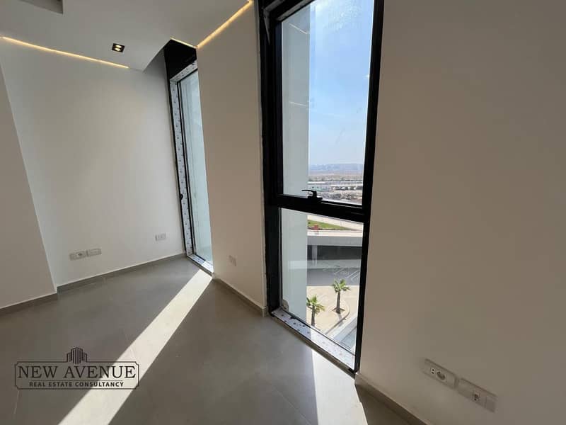 5 WhatsApp Image 2025-10-14 at 5.06. 34 PM. jpeg