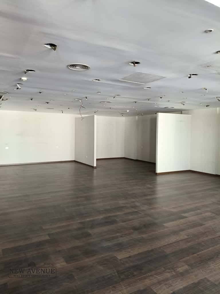 6 WhatsApp Image 2025-10-08 at 4.43. 16 PM (1). jpeg