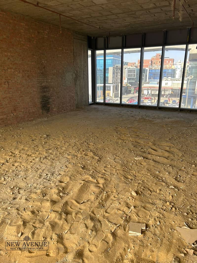 5 WhatsApp Image 2025-10-21 at 10.48. 52 AM (1). jpeg