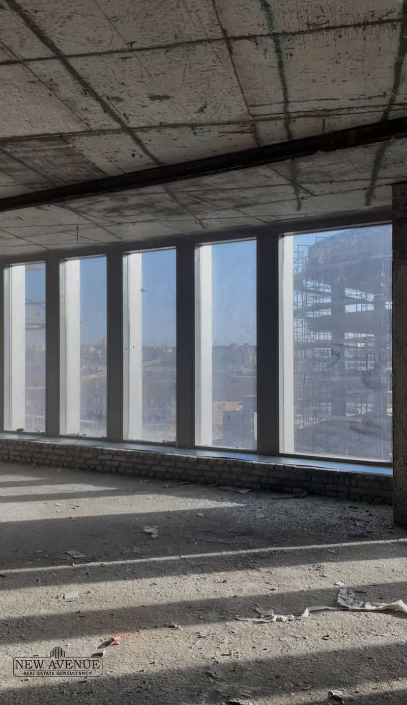 5 WhatsApp Image 2025-10-27 at 1.33. 54 PM (1). jpeg