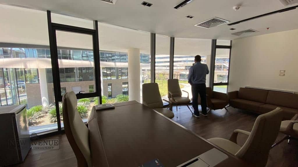 4 WhatsApp Image 2025-10-29 at 6.40. 49 PM. jpeg