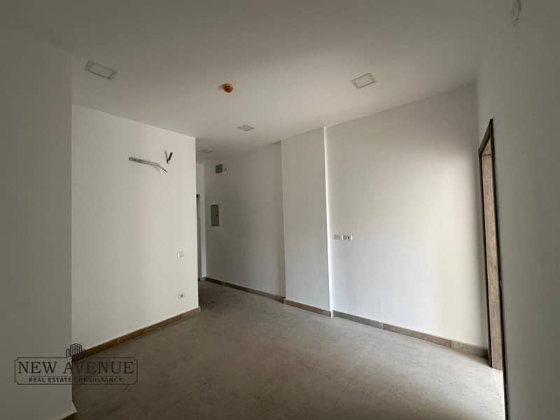 5 WhatsApp Image 2025-11-20 at 12.57. 39 PM. jpeg