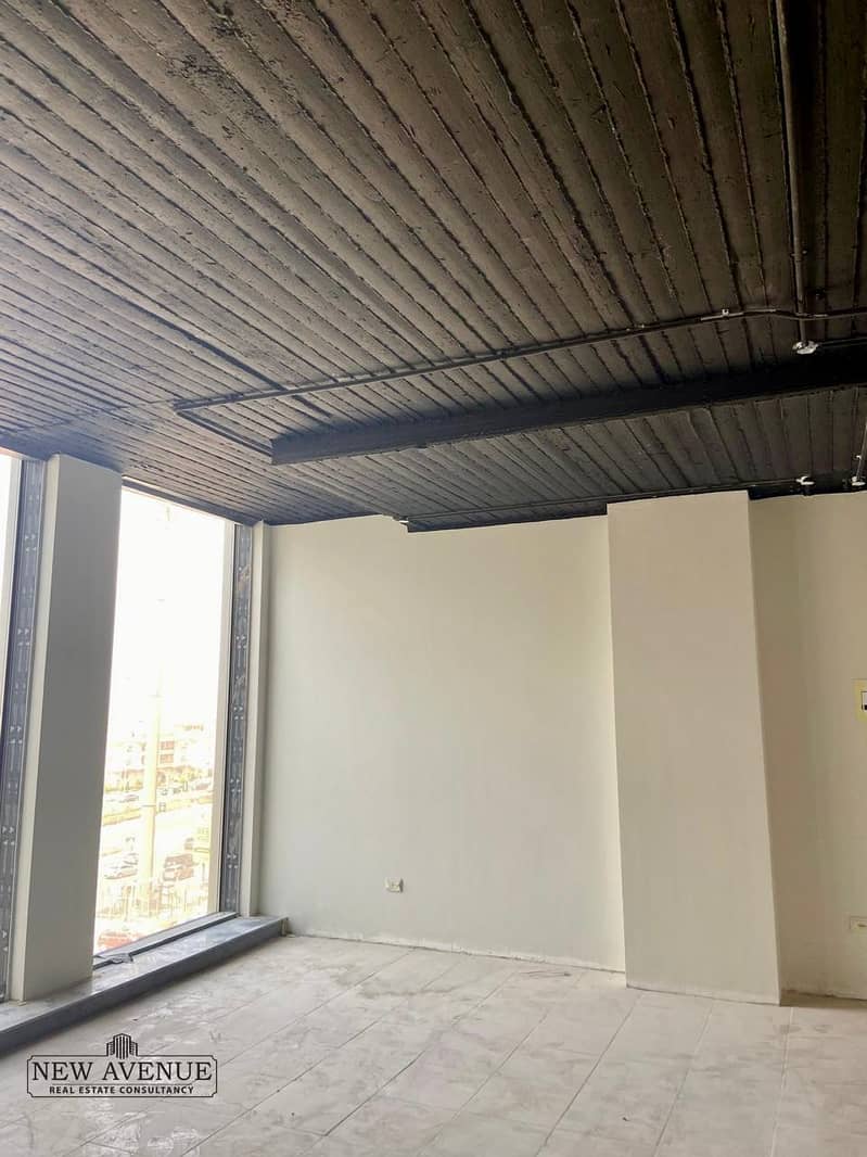 5 WhatsApp Image 2025-11-12 at 6.18. 22 PM (1). jpeg