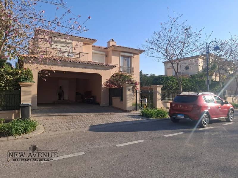 4 WhatsApp Image 2025-11-11 at 11.58. 54_3e88b512. jpg