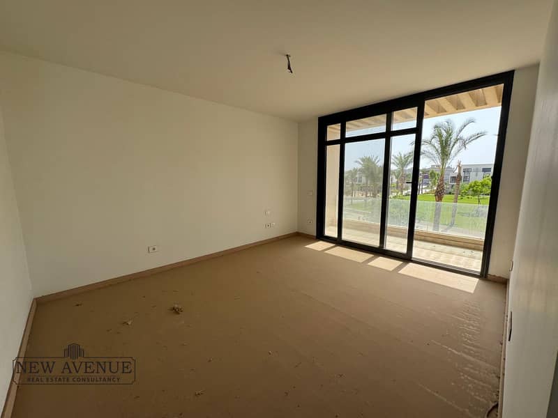 4 WhatsApp Image 2025-11-13 at 13.18. 28_dd7e564d. jpg