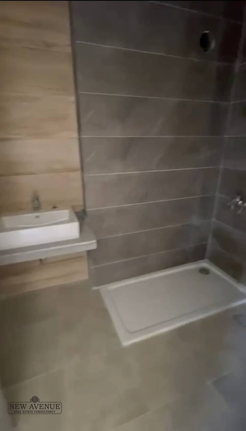 5 WhatsApp Image 2025-11-10 at 19.53. 15_7509da5d. jpg