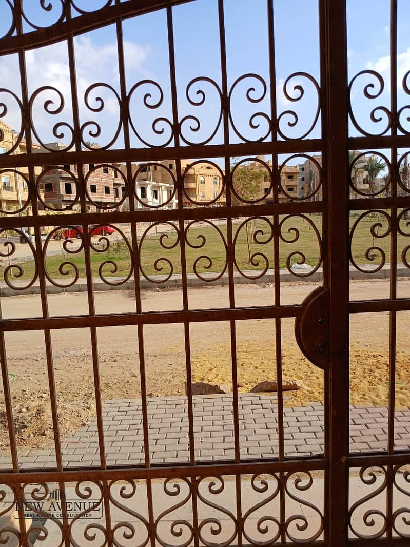 7 WhatsApp Image 2025-11-10 at 20.20. 46_4045413b. jpg