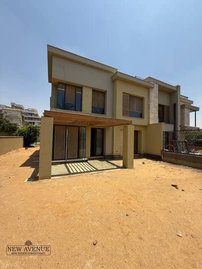 4 Bedroom Twin House for Sale in New Cairo, Cairo - bd3694a2-aaa5-4cb4-946b-2898ff569d1f. jpg 4 Bedroom Twin House for Sale in New Cairo, Cairo - bd3694a2-aaa5-4cb4-946b-2898ff569d1f. jpg