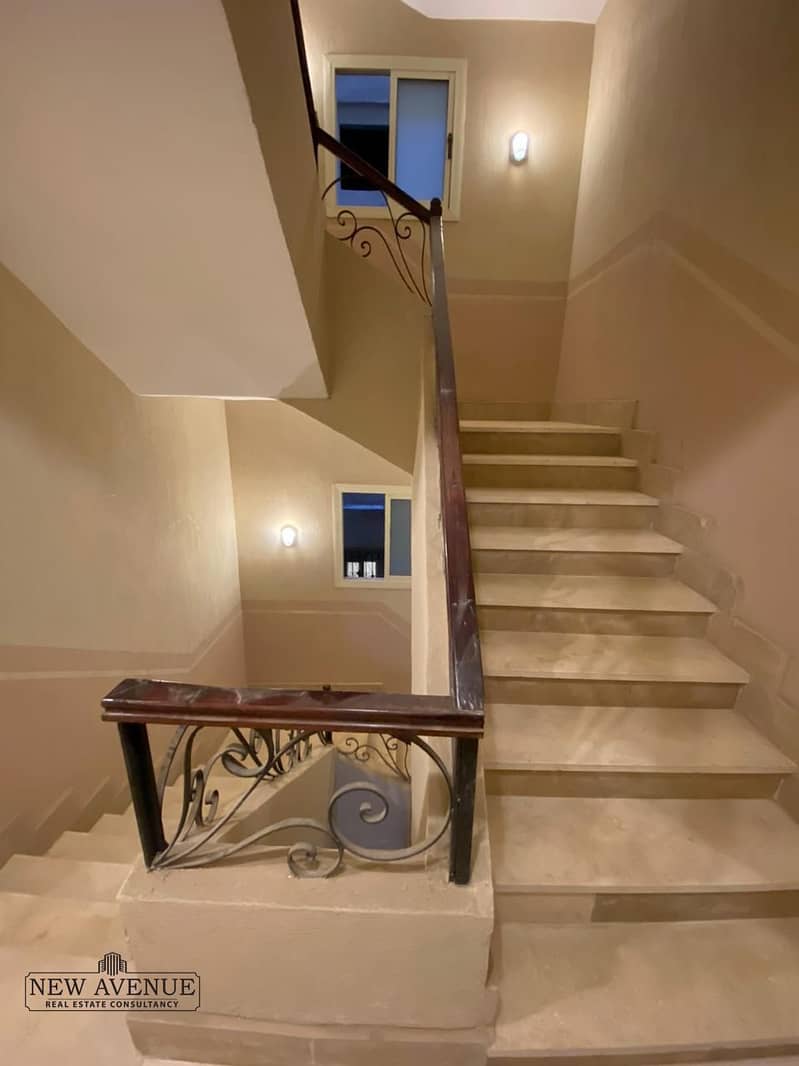 4 WhatsApp Image 2025-11-11 at 01.02. 50_ff36ffca. jpg