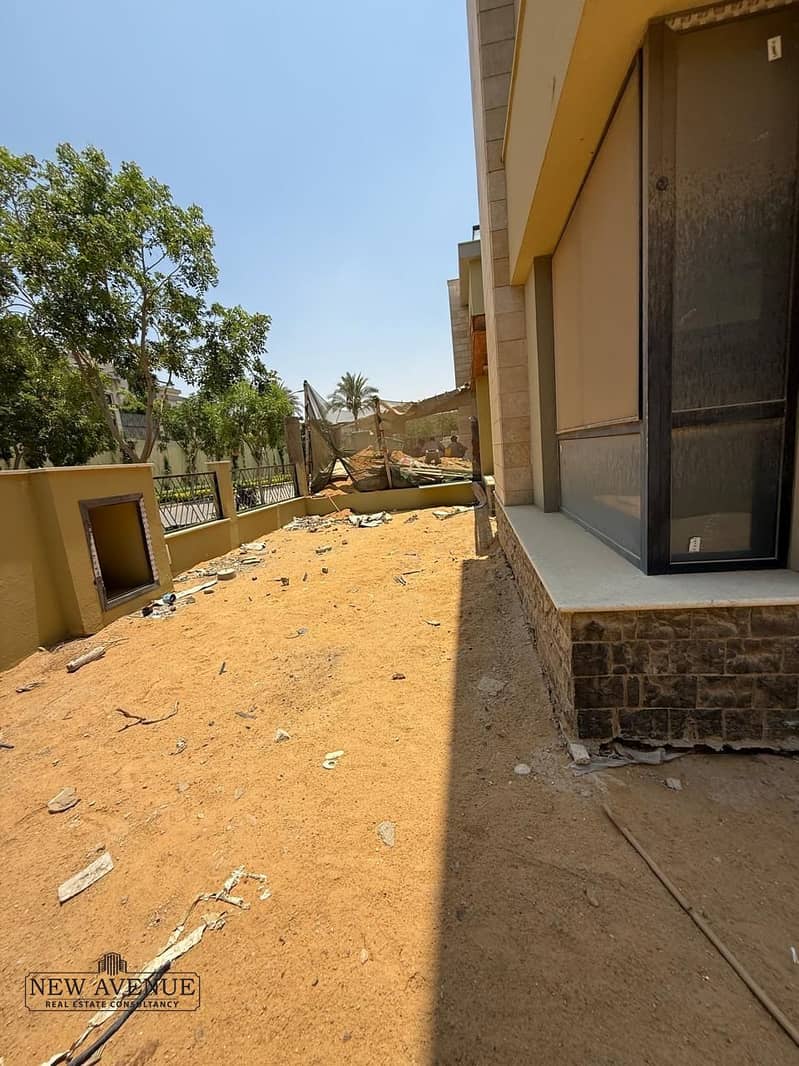 7 39f9c02b-d170-4d18-b56a-f1826efff448. jpg