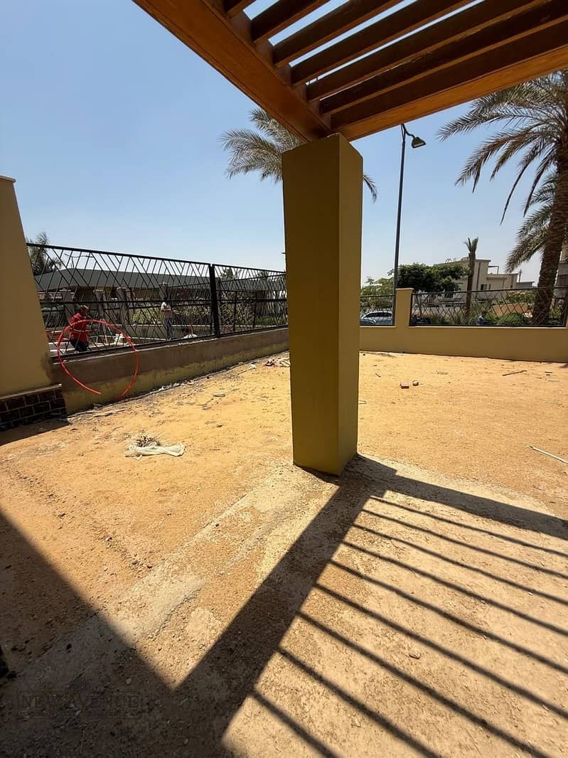 8 61be3fb7-b538-4cfd-a9ff-fd29088ecc08. jpg