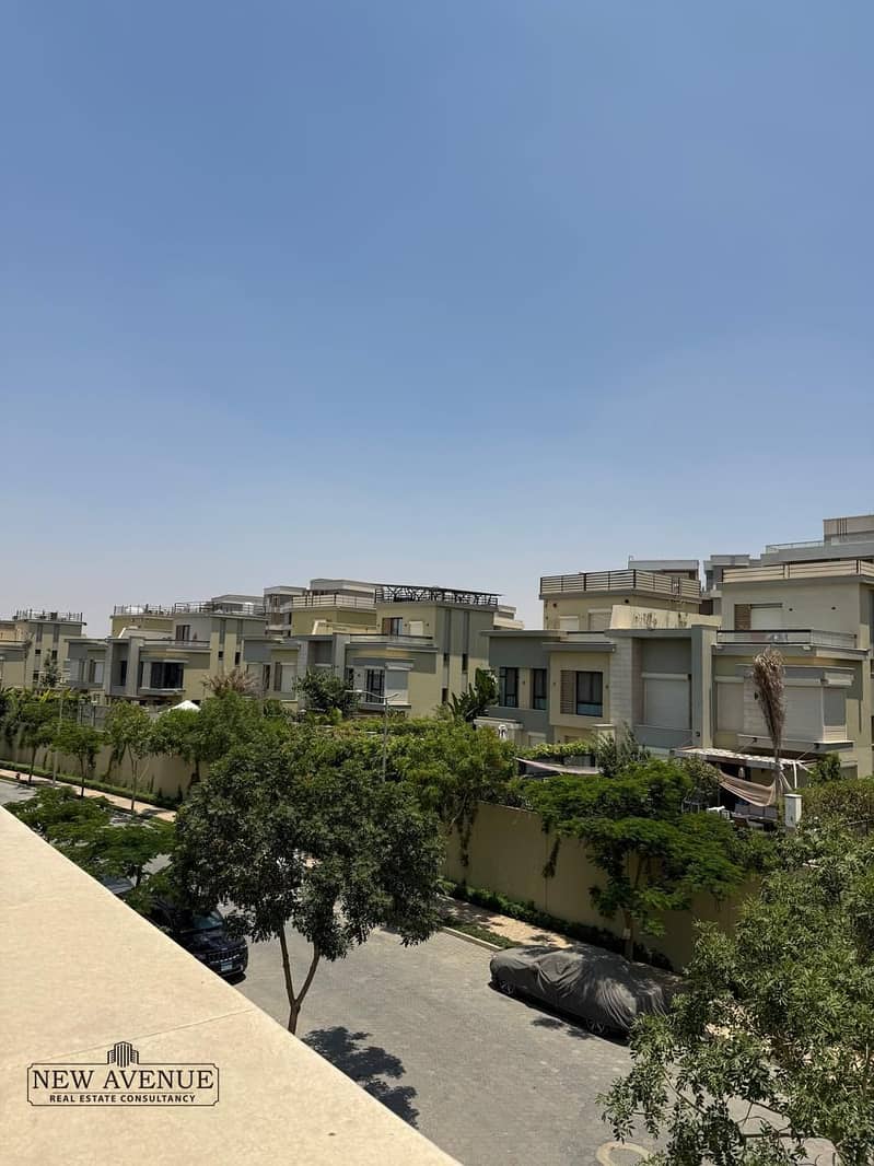 11 b8c344b3-90be-44e7-92f3-bbf1f25fb951. jpg