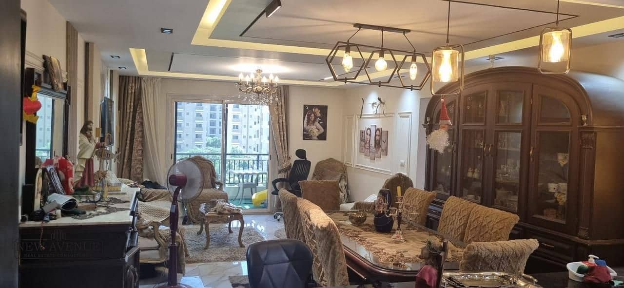 10 WhatsApp Image 2025-10-30 at 13.29. 23_911b5be3. jpg