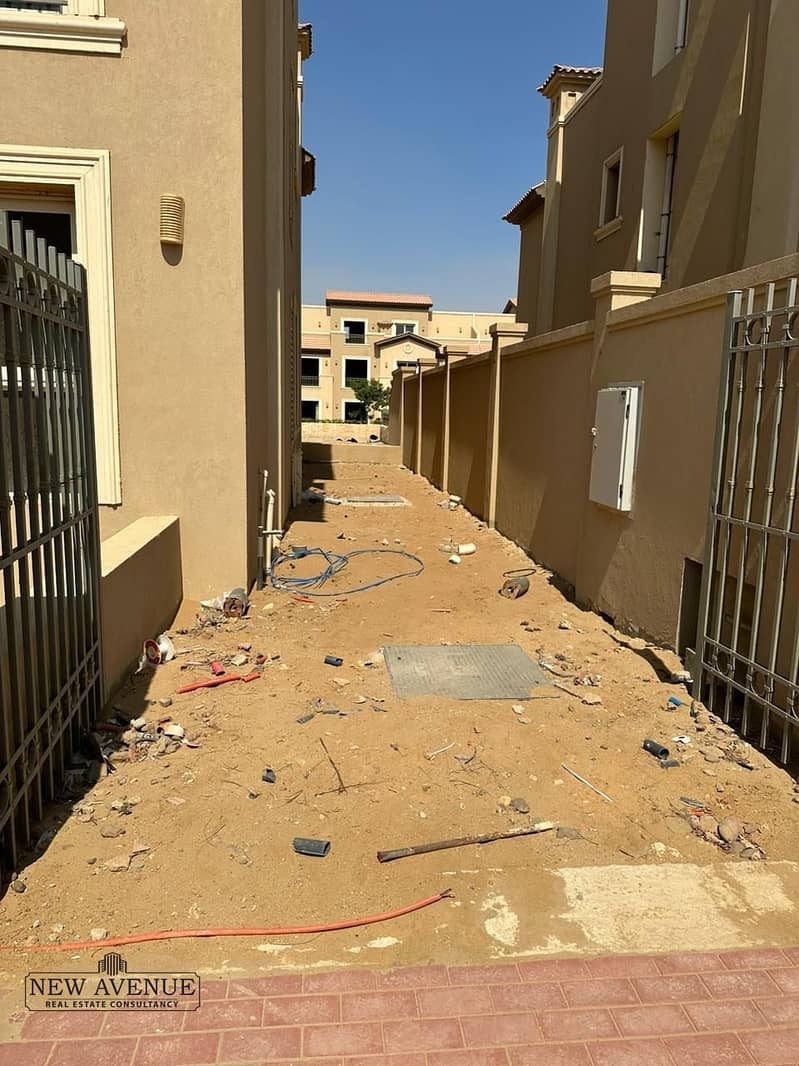 7 657b3b31-adc7-433b-a1a4-b7d4c24a1871. jpg