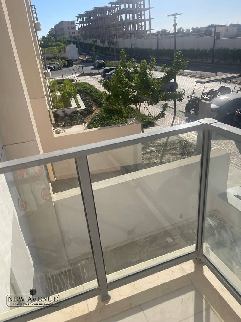 WhatsApp Image 2025-11-26 at 11.49. 56_a0442d94. jpg WhatsApp Image 2025-11-26 at 11.49. 56_a0442d94. jpg