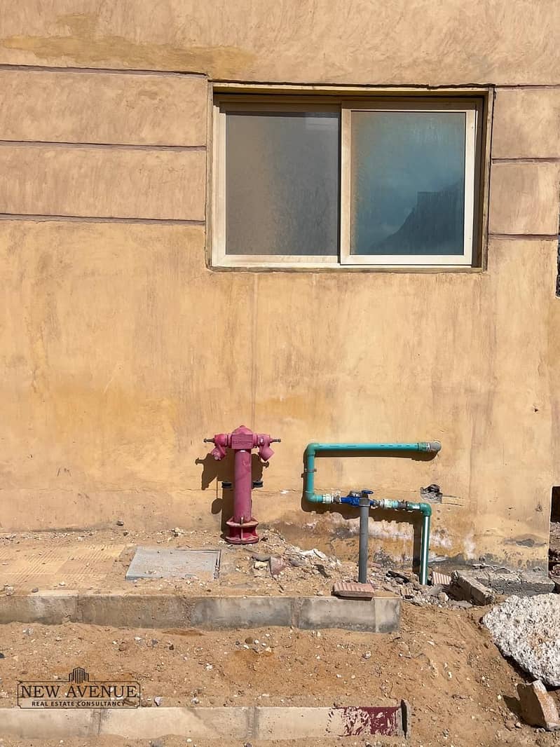 10 a5074514-1e75-45a5-9669-c80c8a6bf73d. jpg