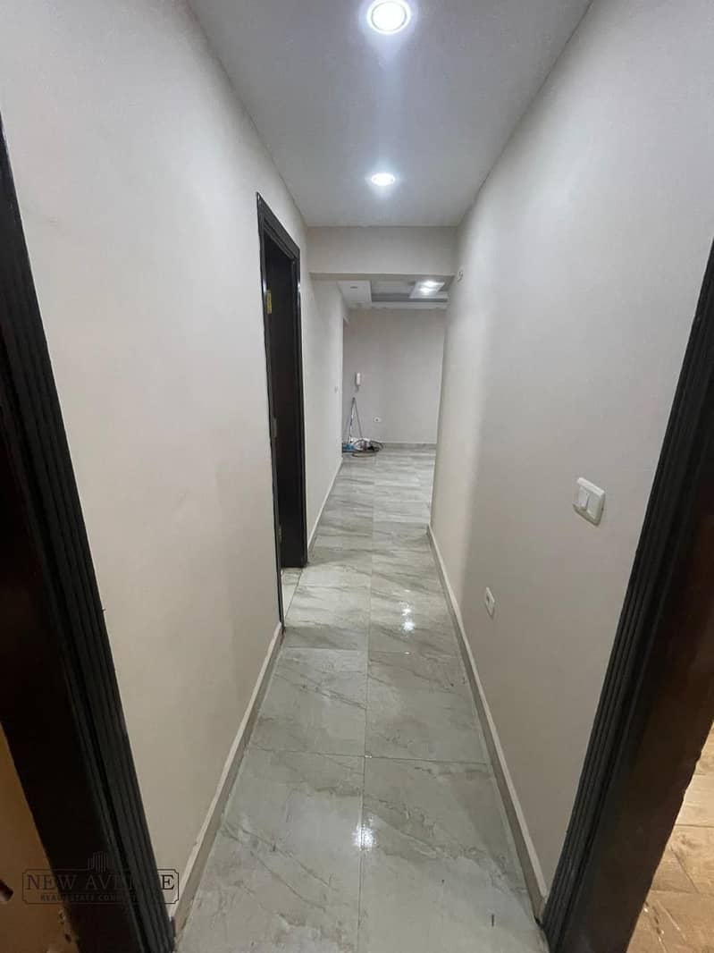 2 WhatsApp Image 2025-11-26 at 11.57. 08_9b88862b. jpg