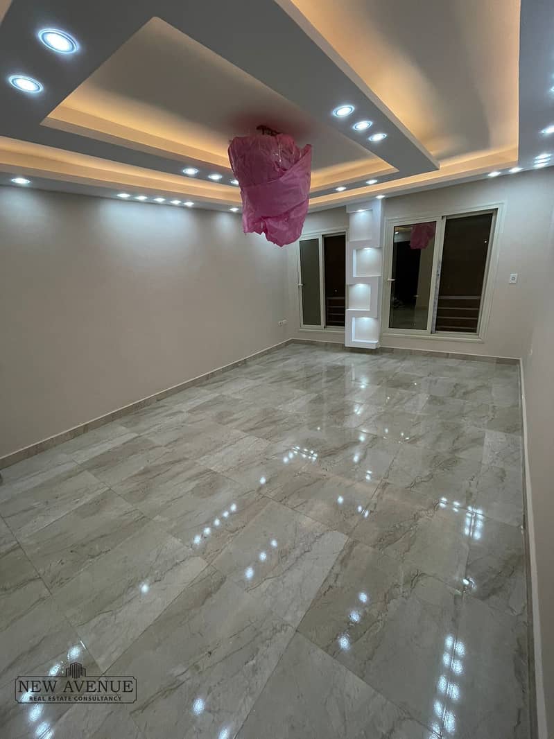 5 WhatsApp Image 2025-11-26 at 11.57. 08_7c7befbd. jpg