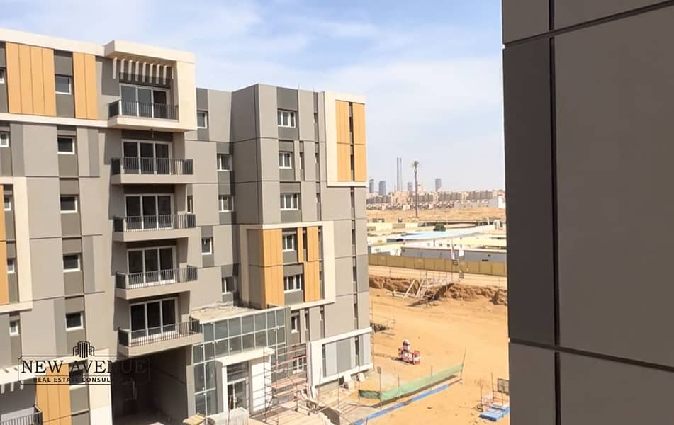 14 WhatsApp Image 2025-11-02 at 15.15. 14_84e24421. jpg