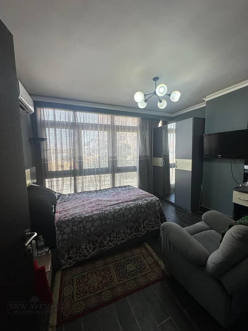 10 WhatsApp Image 2025-11-17 at 14.32. 56_cb90543e. jpg