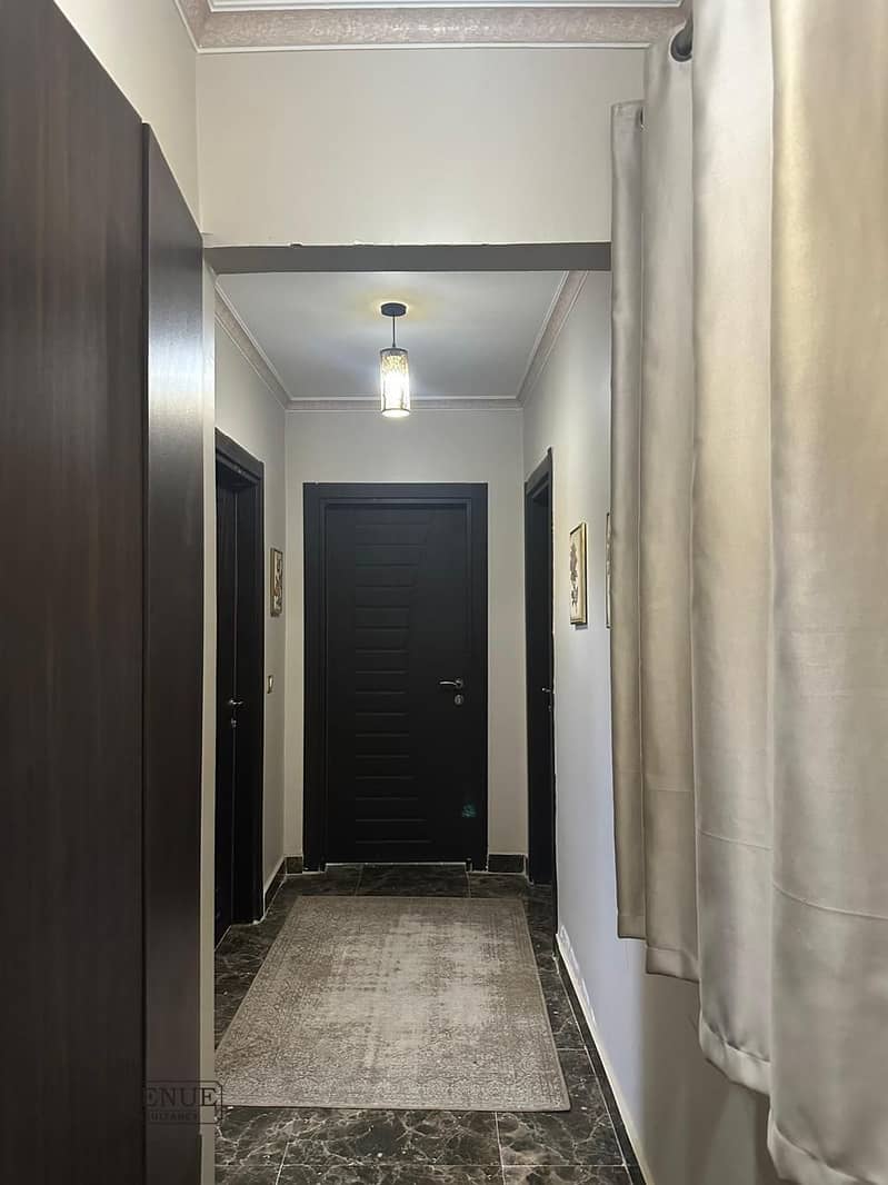 11 WhatsApp Image 2025-11-17 at 14.32. 57_cbb1d48e. jpg