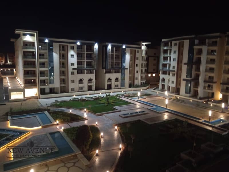 8 b0d76046-4844-4343-858c-7a0bcb094315. jpg