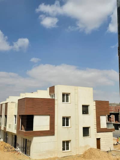 تاون هاوس 4 غرف نوم للبيع في القاهرة الجديدة، القاهرة - e26b4667-c26a-411d-a871-95ae2c763c86. jpg