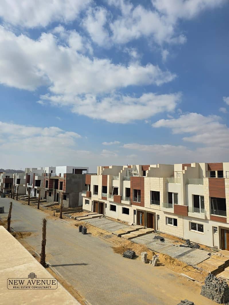 2 a8189a4f-5b09-48a6-a5fb-7684896921d5. jpg