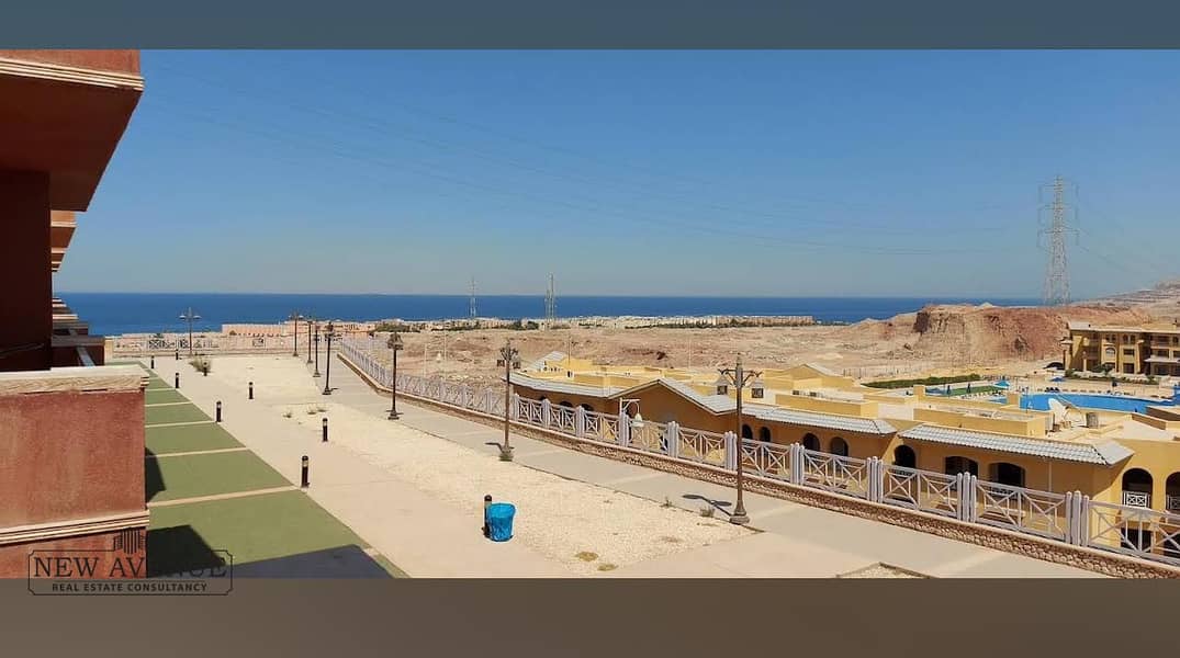 8 c29dfb41-cdec-4060-9d25-e860d5f330fe. jpg