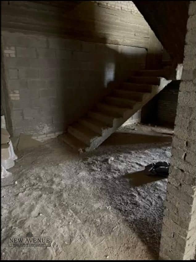 4 WhatsApp Image 2025-11-11 at 12.35. 24_eb47cc6e. jpg