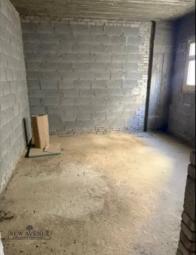 10 WhatsApp Image 2025-11-11 at 12.35. 25_b5c0104b. jpg