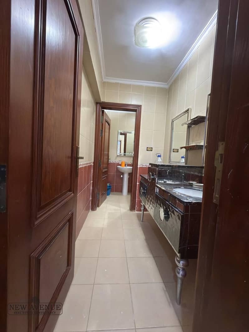 6 24daf75a-9ea7-4175-9a04-44a5de470065. jpg