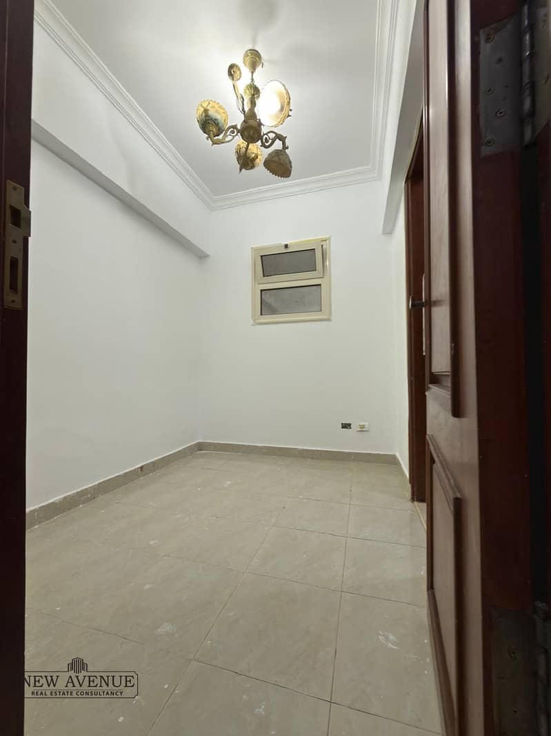 11 c5f362ef-af29-4dc6-96ee-ccbc3ece18bd. jpg