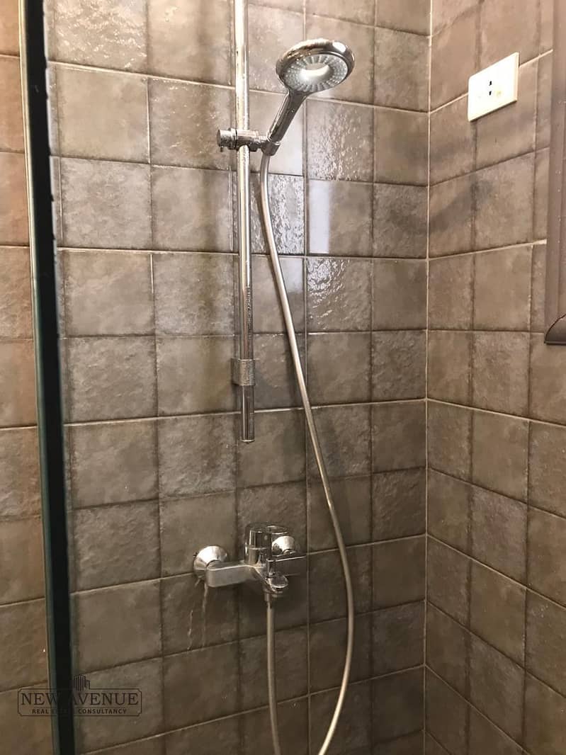 10 WhatsApp Image 2025-11-11 at 14.46. 31_4593839e. jpg