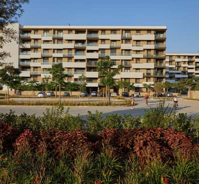 2 Bedroom Flat for Sale in Shorouk City, Cairo - WhatsApp Image 2025-11-11 at 16.40. 33_632dc4ab. jpg