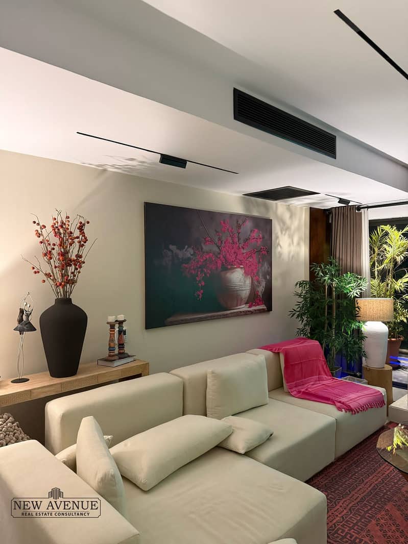 21 WhatsApp Image 2025-11-12 at 17.14. 07_b20f4977. jpg