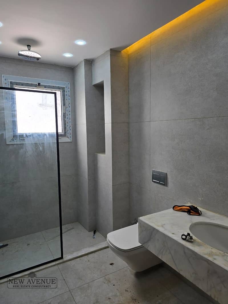 10 WhatsApp Image 2025-11-12 at 17.16. 34_bb8c673a. jpg