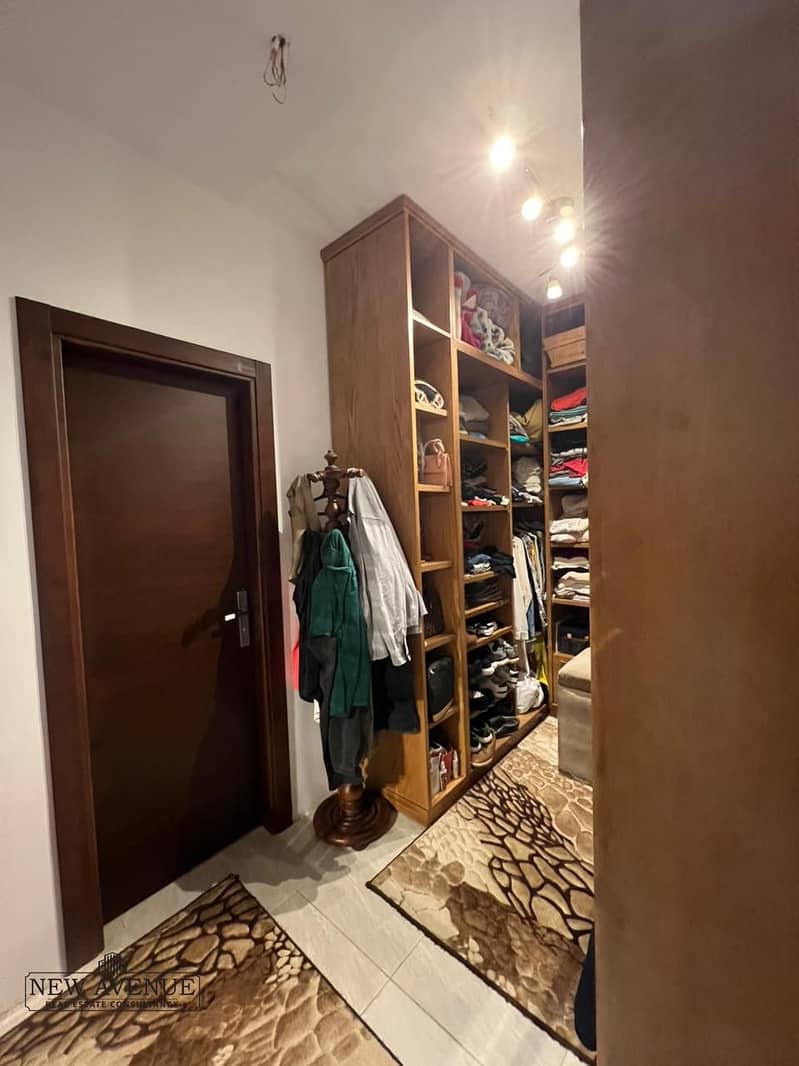 6 WhatsApp Image 2025-11-12 at 17.19. 22_111350b3. jpg