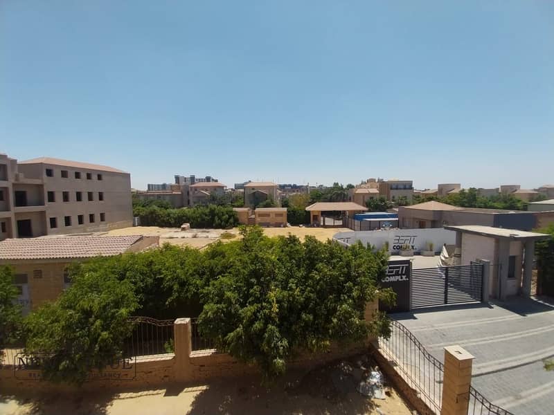 5 WhatsApp Image 2025-11-11 at 15.38. 06_f0693b3d. jpg