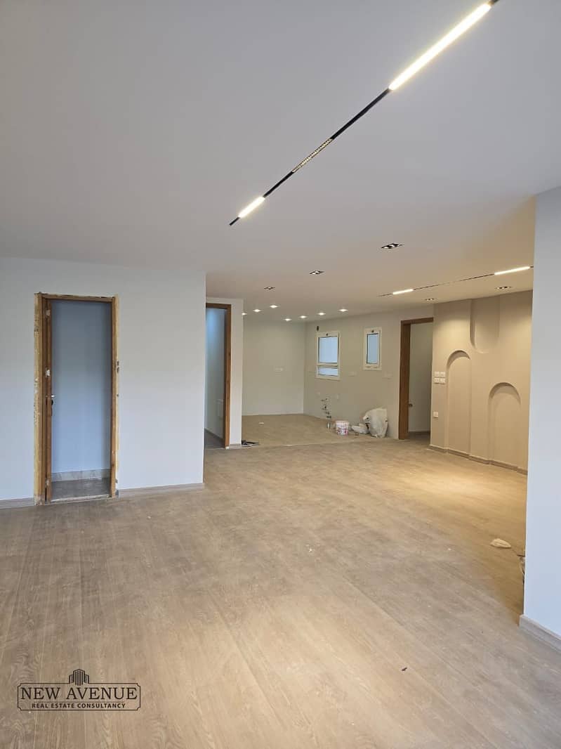 3 WhatsApp Image 2025-11-19 at 14.02. 41_9f6bf19c. jpg