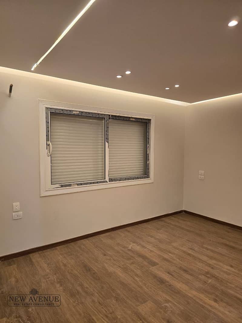 5 WhatsApp Image 2025-11-19 at 14.02. 44_f2e8ce46. jpg