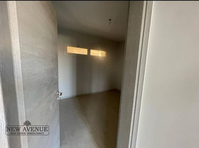 6 WhatsApp Image 2025-11-27 at 11.19. 24_466364a0. jpg